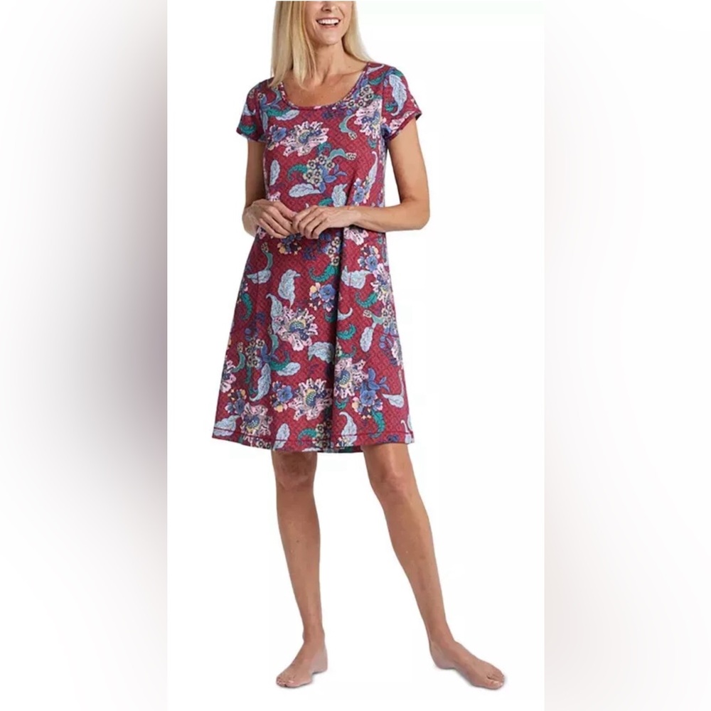 Miss Elaine Women’s Scoop Neck Printed Short Nightgown Size Medium Red Multi